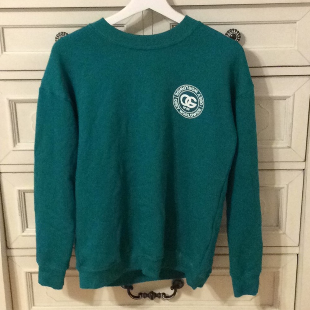 Obey crewneck